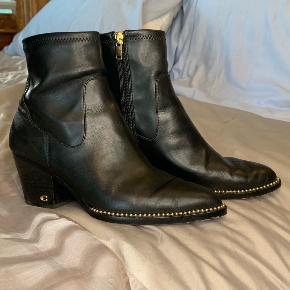 Coach black leather pell bootie w gold trim detail | size 8